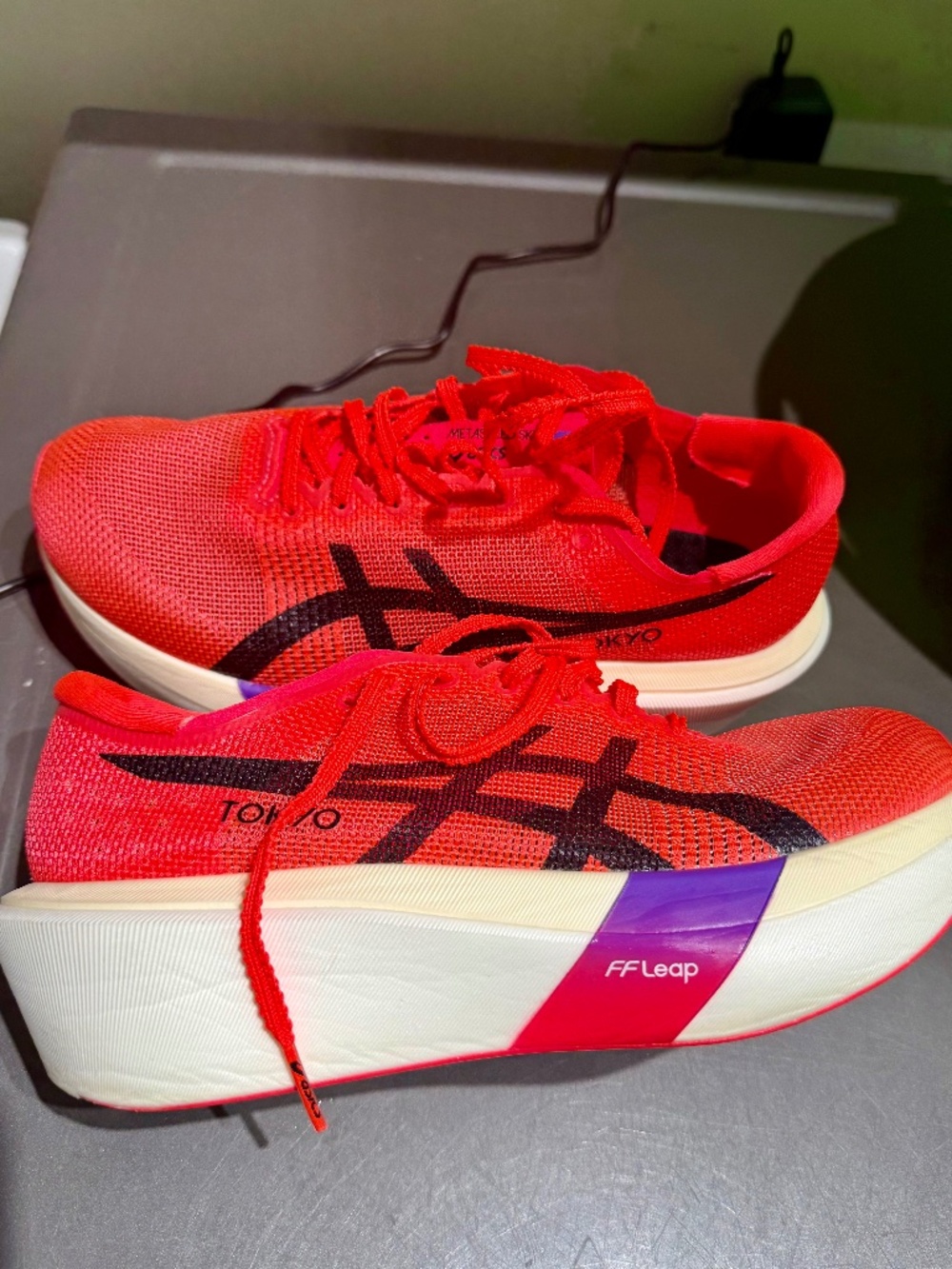 ASICS Metaspeed sky tokyo, size 6M/7.5W